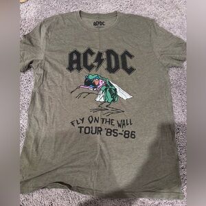 Acdc AC/DC rock metal vintage fly on the wall sz L men’s lucky brand band tee